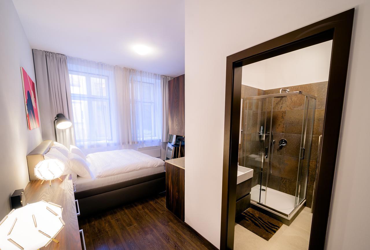 Fifty Shades Of Gray Studio, City Center Hradec Králové エクステリア 写真