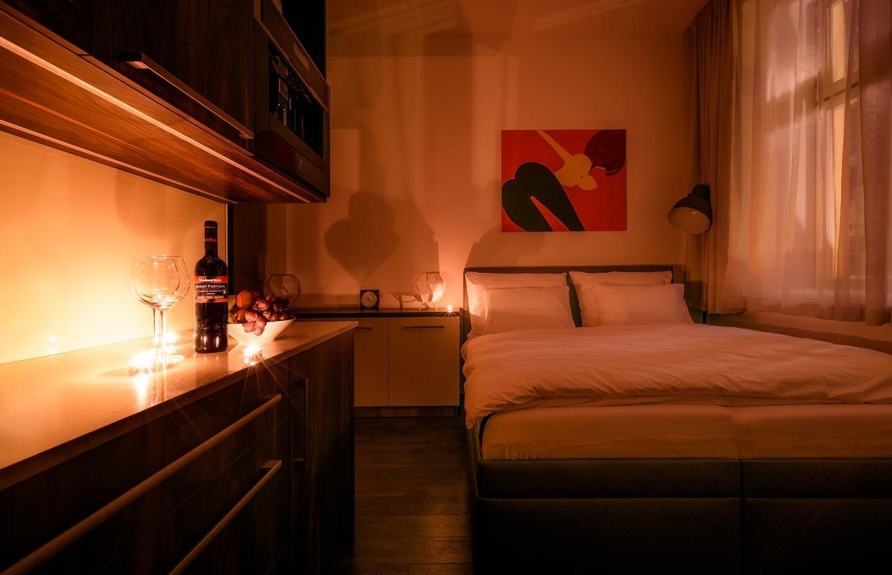 Fifty Shades Of Gray Studio, City Center Hradec Králové エクステリア 写真
