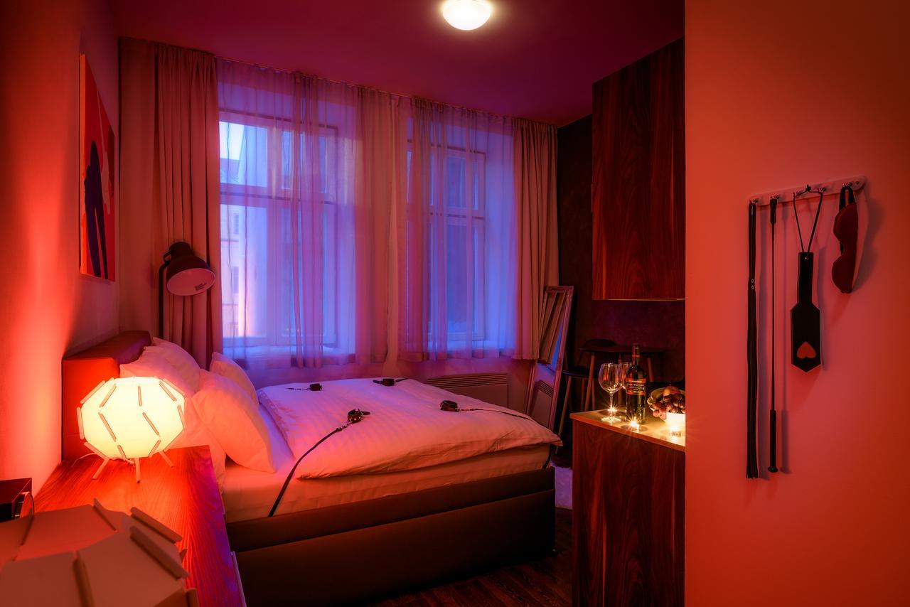 Fifty Shades Of Gray Studio, City Center Hradec Králové エクステリア 写真